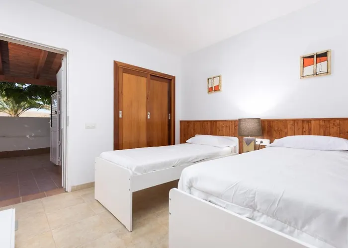 Home2book Charming Casa El Refugio *