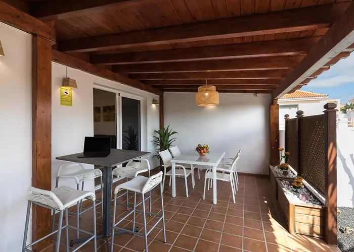 Home2book Charming Casa El Refugio 펜션