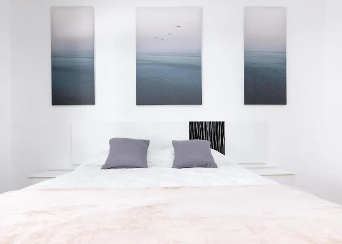 Home2book Charming Casa El Refugio 펜션 *