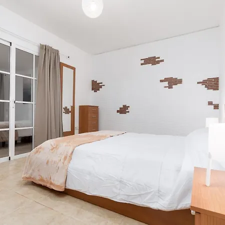 Home2book Charming Casa El Refugio 度假居 *